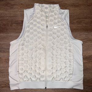 Lite Nike Puffer Vest